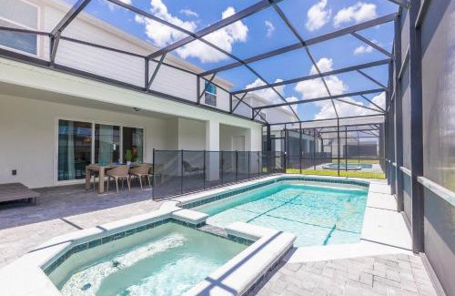 Four Corners House | *Special Offer* Brand New Villa with Themed Rooms