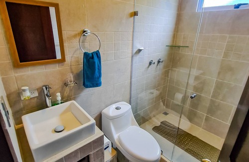 Cocles Cabin | Special room for long stays, comfortable, spacious, private and safe