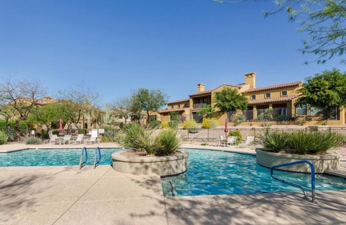Talon Retreat House | Spectacular 2 BR Grayhawk Golf Getaway from the 18th Hole