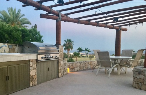 San Jose del Cabo Condo | Spectacular 2BR Oceanview Penthouse