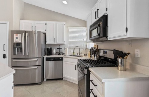 North Las Vegas House | Spectacular 3BR Home w/Pool