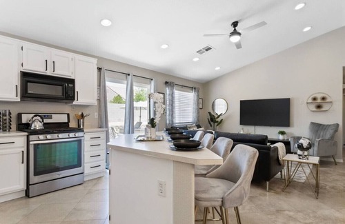 North Las Vegas House | Spectacular 3BR Home w/Pool