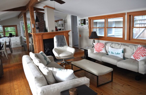 Camden House | Spectacular 4 BR/3 BA LakeHouse With Non-Stop Megunticook Lake views, sleeps 10