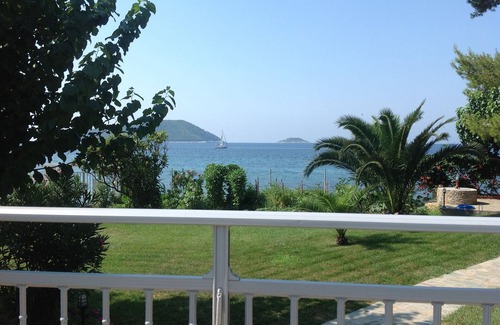 Elios Villa | Spectacular beachfront villa with private pool and orchards