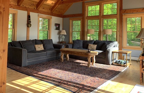 East Burke House | Spectacular Burke Mtn/Kingdom Trails Post and Beam