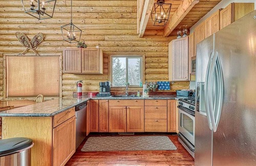 Brian Head Ski Chalet | Spectacular chalet Overlooking the Ski Slopes