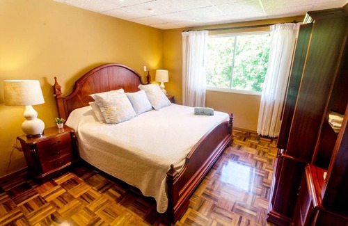 Ciudad Cariari Condo | Spectacular Golf course views. Gated. Quiet. 15 min to SJO Airport