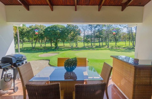 Ciudad Cariari Condo | Spectacular Golf course views. Gated. Quiet. 15 min to SJO Airport