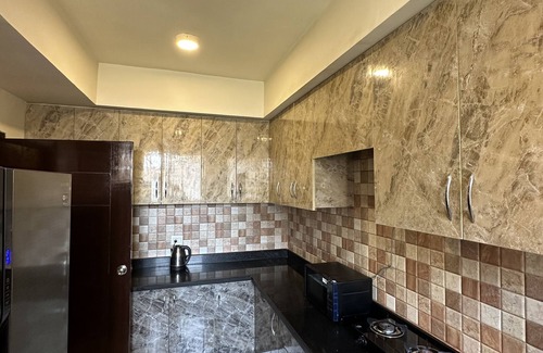 Noida Apartment | Spectacular Golf View Spacious Modern fully loaded 3 Bedroom Apartmentn