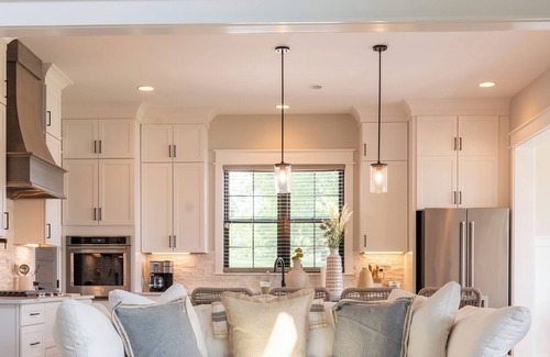 Hendersonville House | Spectacular House 4BR 5BA - Lake front