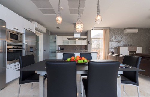 Mogan Ski Chalet | Spectacular house with private heated pool in paradise