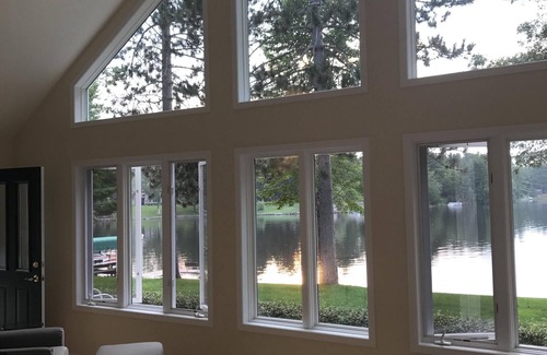 Holcombe House | Spectacular Lake House in Northern Wisconsin