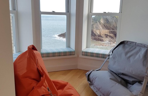 Hele Apartment | Spectacular Luxury Clifftop Apartment Ilfracombe