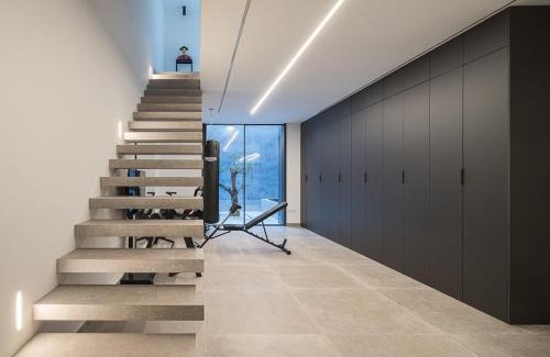 Triana House | Spectacular Luxury & Design Home