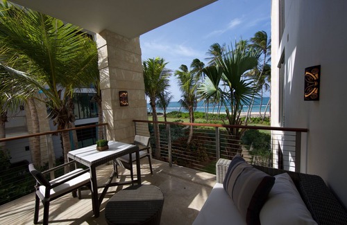 Dorado Pueblo Condo | Spectacular MINT oceanfront condo at Ritz-Carlton West Beach Reserve Dorado