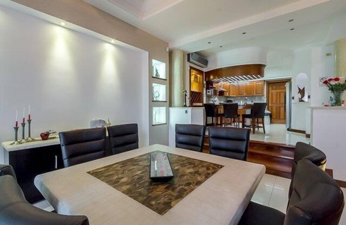 San Miguel House | Spectacular Modern 4 Bedroom Villa, Beautiful Sunsets