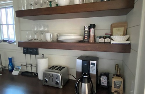Cashiers Apartment | Spectacular mountain views with private hot tub!