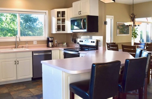 Salida House | Spectacular mountain views on Little Cotchetopa Creek