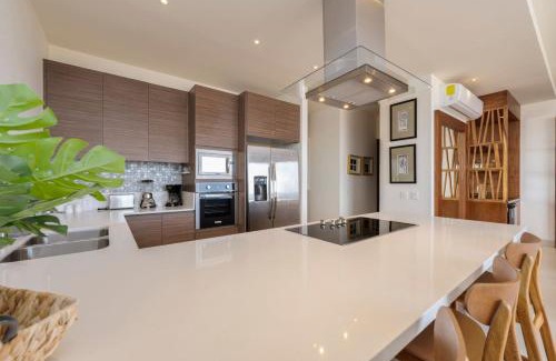 El Tezal House | Spectacular New 2BR Condo with BBQ and Ocean views