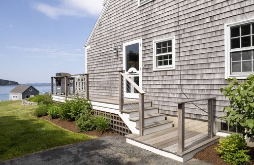 Saint George House | Spectacular Ocean Front home with 3 bedrooms, 2.5 bathrooms, Hot Tub