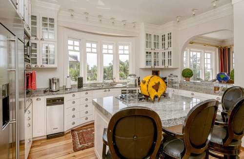 Vanderhorst Plantation House | Spectacular Oceanfront Kiawah Home With Pool And Private Boardwalk To Beach