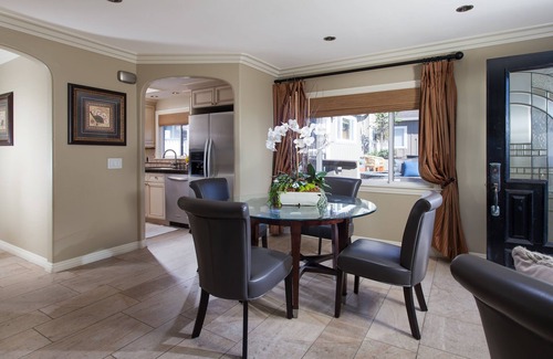 Laguna Beach Cottage | Spectacular Ocean Views! Steps to Beach! Private Patio and 1 Car Garage!