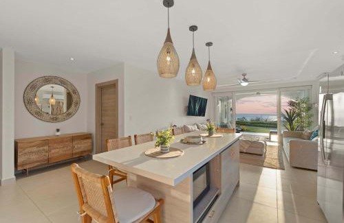 Tamarindo House | Spectacular Oceanview Villa and Pool