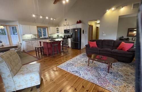 Naples House | Spectacular Sunsets and Sandy Beach on Long Lake!