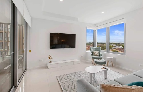 Redcliffe Apartment | "Spectacular Suttons Beach" - Redcliffe Q 4020