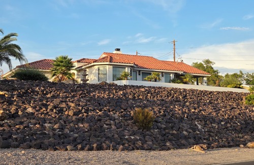 Sunridge Estates House | Spectacular View Home minutes from Casinos and Colorado River
