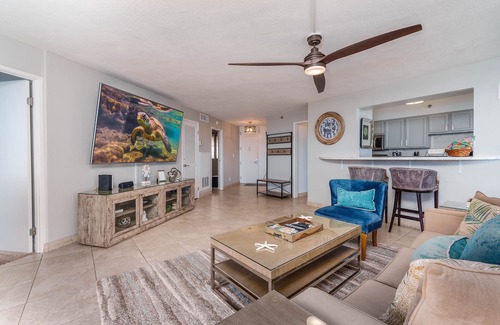 Kahana Condo | Spectacular Views Oceanfront Corner Royal Kahana 2Bd Hotel zone Safe to Book.