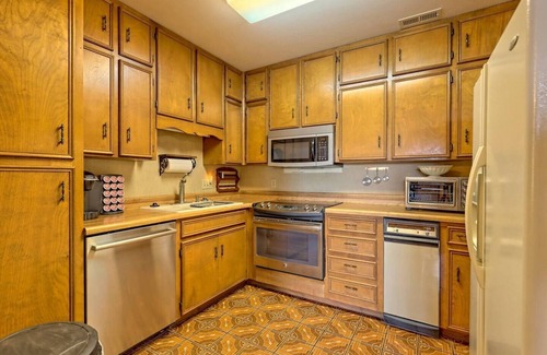 Franklin Cabin | Spectacular Views, Screened Porch, Peaceful