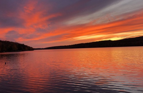 Hancock House | Spectacular Waterfront Modern Lake House on Nubanusit Lake, Southern NH
