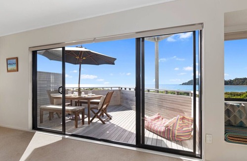 Matapouri Cottage | Spectacular Woolleys Bay - Matapouri Holiday Home