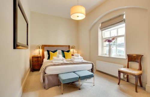 Alnmouth House | Spence Lodge: Beautiful 2-Bedroom Stone Cottage