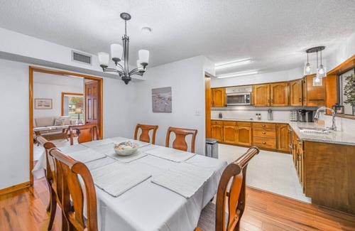Milton Apartment | Spencer Field