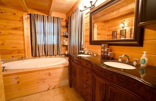 Spencer Cabin | Spencer Mountain Cozy Cabin