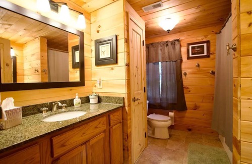 Spencer Cabin | Spencer Mountain Cozy Cabin