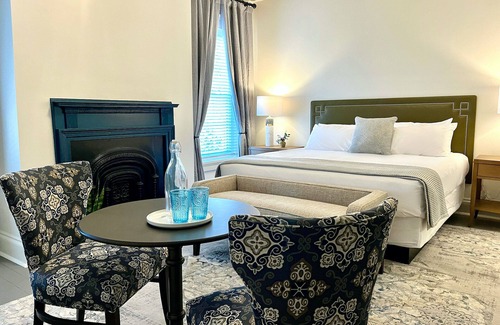 Chillicothe Bed & Breakfast | Spencer Suite at The Willis-James