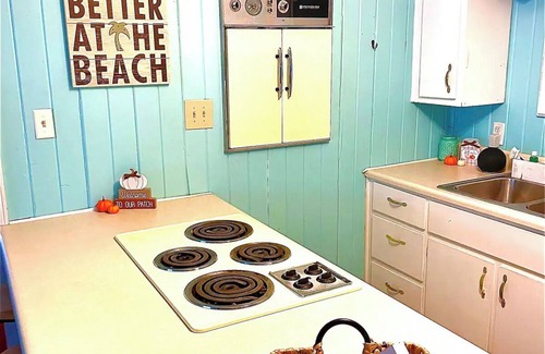 West Panama City Beach Cottage | Spend Spring Break at the beach!