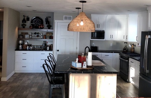 Spicer Cottage | Spice of Life Cottage on Green Lake - Great Family Rental.