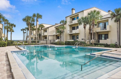Sawgrass Apartment | Spinnakers Reach 832, Ocean View, Pool, 3 Bedroom, Sleeps 8, Two Primary's