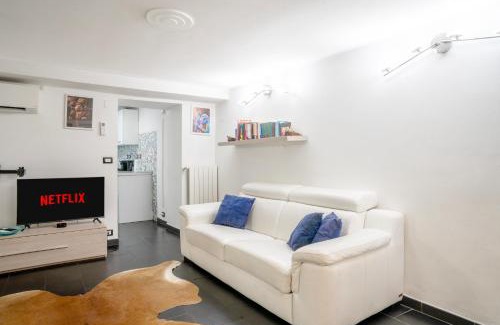 Genoa Historical Centre Apartment | Spinola Palace Apartment