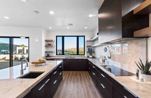 Hurricane House | SPIRAL at Copper Rock! Sleeps 14!
