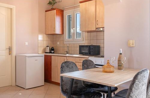 Sarlata Apartment | Spiros house