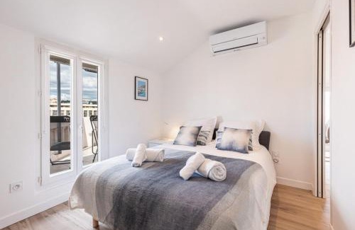 Carabacel Apartment | SPITALIERI 2 - Superb Terrace Panoramic View AC