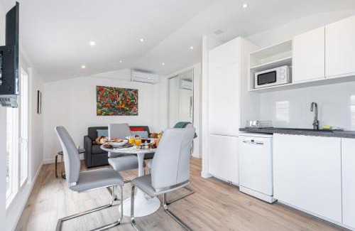 Carabacel Apartment | SPITALIERI 2 - Superb Terrace Panoramic View AC