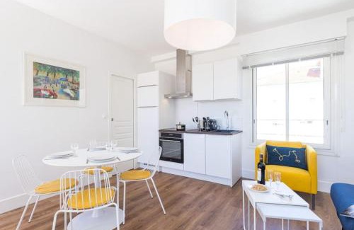 Lepante Quarter Apartment | SPITALIERI- Sunny Terrace with view -New Apartment
