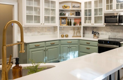 Jonesboro House | Spivey Manor · Sink into the Luxe Corner Tub at an Upscale, Spacious Home