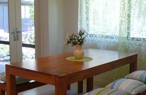 Elizabeth Beach House | Splash - Elizabeth Beach - Byo Linen
